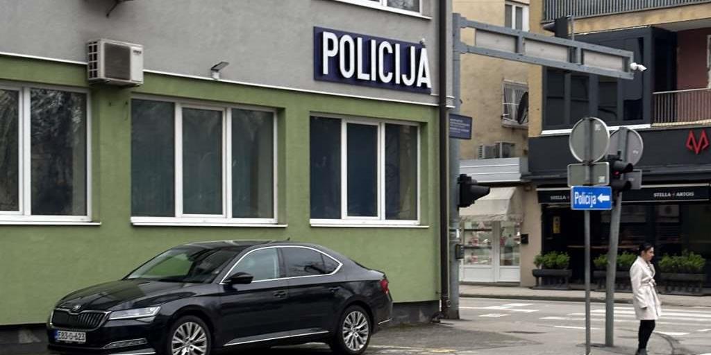policija
