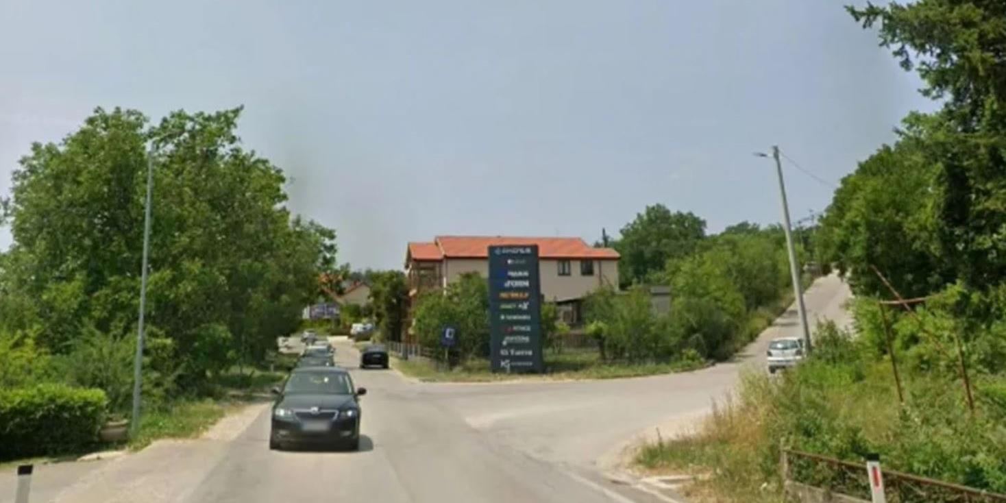 Knespolje