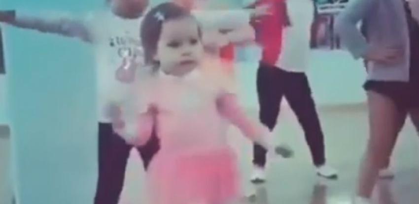 Biti normalan je dosadno: Njen ples zasigurno nije dosadan