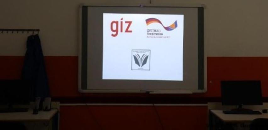 Goražde: Isporučena vrijedna oprema za potrebe nastavnog procesa