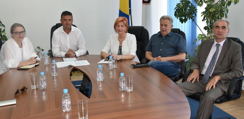 Od 1. septembra svi centralni domovi zdravlja raditi će do 22 sata