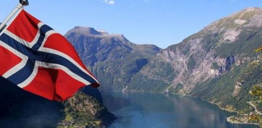Norveška ukinula sve restriktivne mjere u borbi protiv koronavirusa