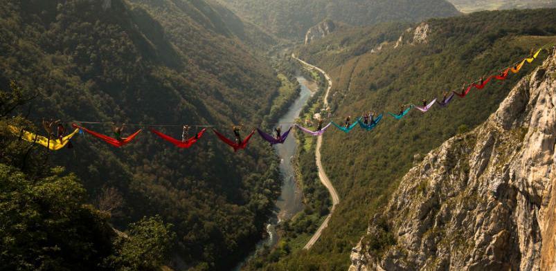 Uživanje iznad 200 metara dubokog kanjona Tijesno