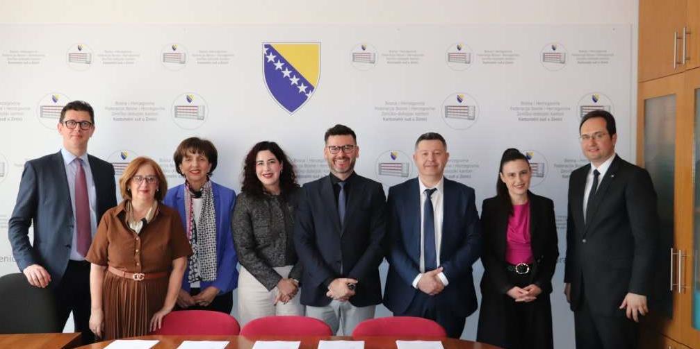 Pravni fakultet Univerziteta u Zenici