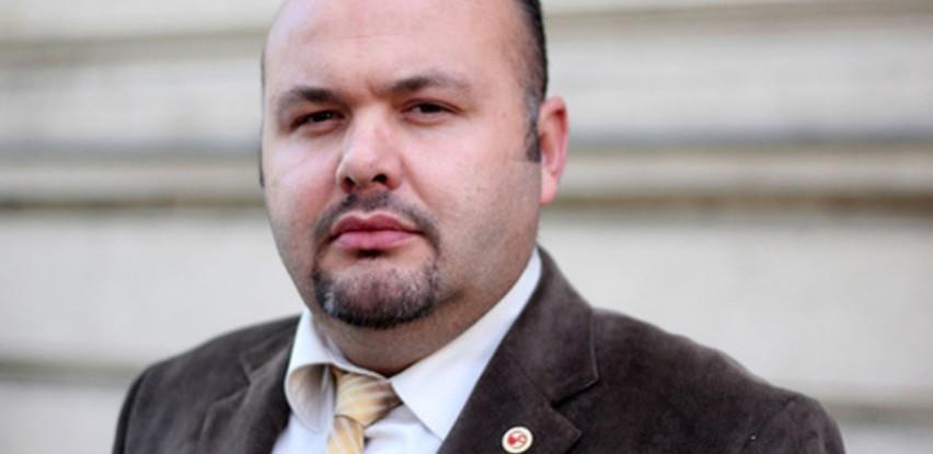 Sivro: Prosvjetni radnici u KS se neće vraćati u škole dok se ne vakcinišu i revakcinišu