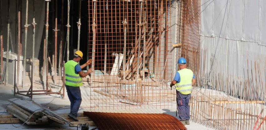 Intenzivirani radovi na izgradnji podzemne garaže u Kolodvorskoj