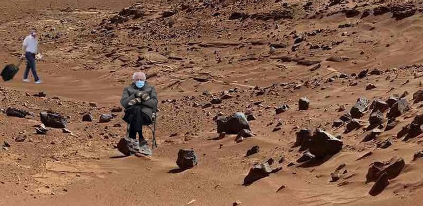 "Pozdrav svijete": Bernie Sanders na fotografijama iz kratera Jezero na Marsu
