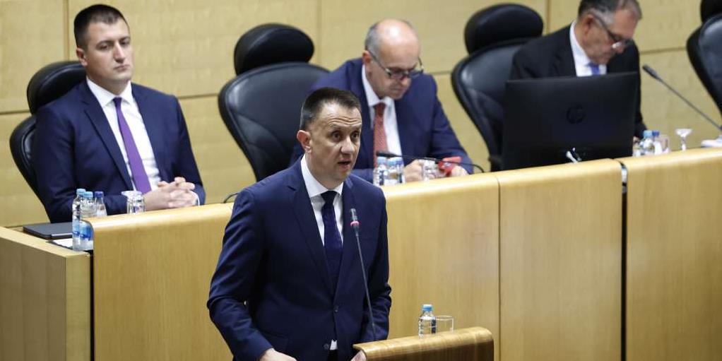 lakić 