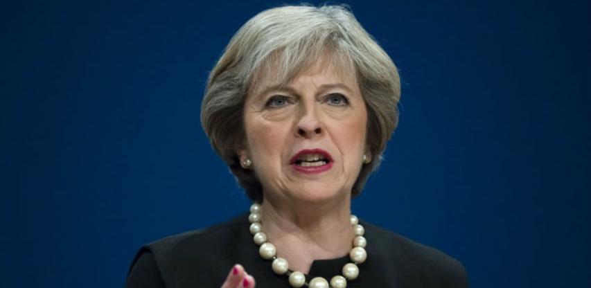 Britanski parlament podržao novu strategiju premjerke May Brexita