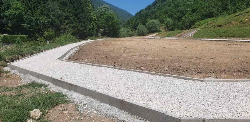 Potpisani ugovori o izvođenju radova u završnoj fazi izgradnje Eko-parka Tršće