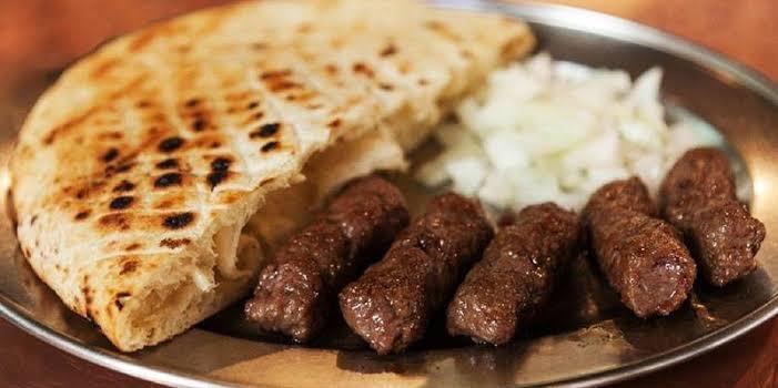 ćevapi