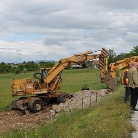 Počeli radovi na kanalu F 6 kanalizacione mreže u Bosanskom Petrovcu