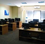 Kao odgovor na manjak specifičnih znanja vezanih za mrežne tehnologije, Recro-Net d.o.o. Sarajevo otvorio prvi Cisco Learning centar u BiH