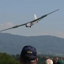 Prijedorčanin Darko Vujasinović pravi letjelice po uzoru na "Survivor"