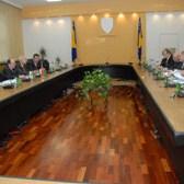 Mujezinović razgovarao sa delegacijom "Natron-Hayat"-a: Poduzeti konkretne korake za osiguranje uvjeta za rad i razvoj kompanije