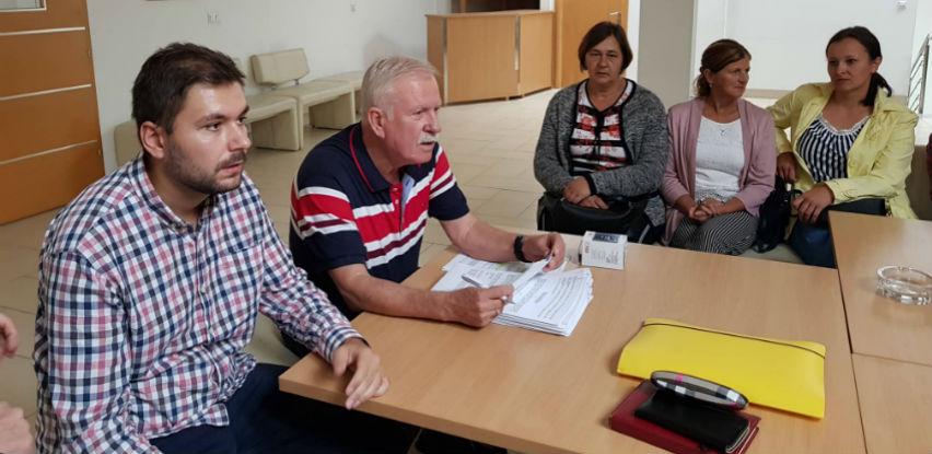 Muslim Aid i Grad Gračanica donirali 20 plastenika