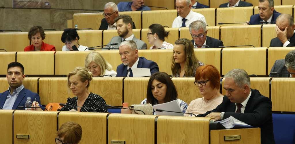 Parlament