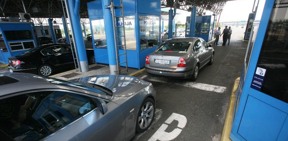 Za one koji putuju: Evo šta će vam trebati pri ulasku u zemlje EU