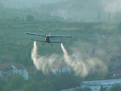 Zaprašivanje iz zraka sutra na području Tuzlanskog kantona