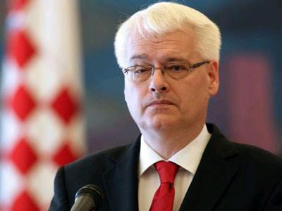 Josipović: Hrvatska podržava integraciju Crne Gore u EU i NATO