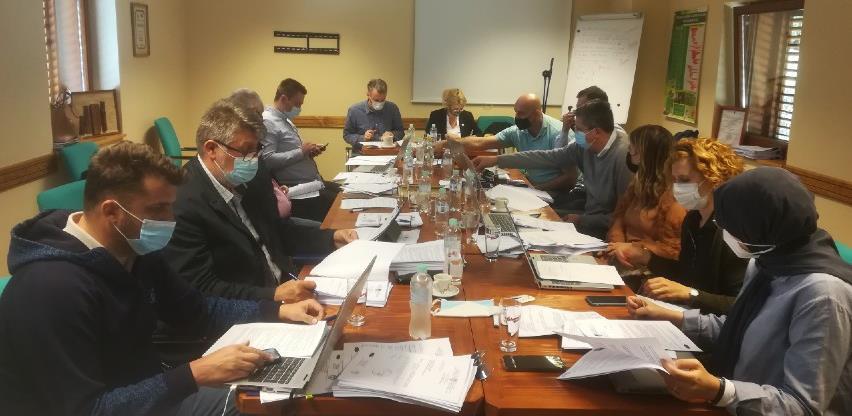 Vlada KS: Dva miliona KM za stimulacije radnicima u COVID odjeljenjima