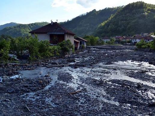Velika Britanija obnavlja vodovodni sistem u poplavljenim područjima BiH