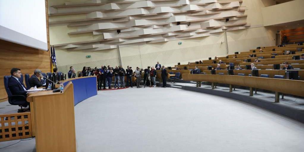 PARLAMENT