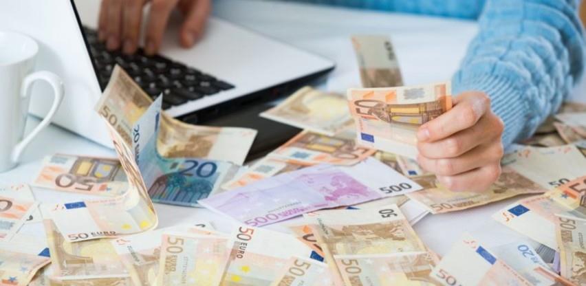 Februarska prosječna plata u RS 957 KM