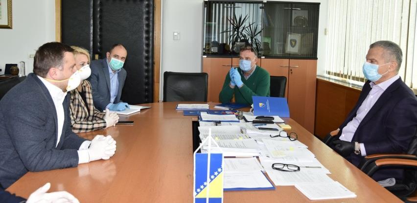 Šangaj osigurao donaciju Gradu Sarajevu u medicinskoj i zaštitnoj opremi