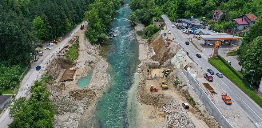 Toplice: Počela gradnja obalnih stubova novog mosta