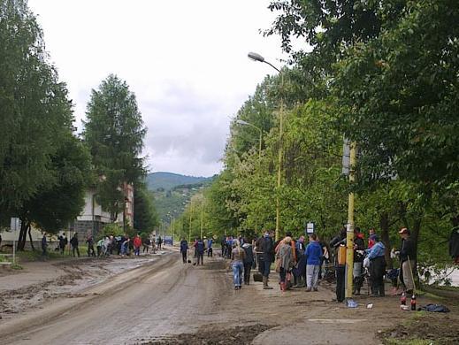 Prijeti i privredna katastrofa!