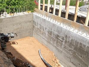 Gradi se potporni zid u ulici Kamenica