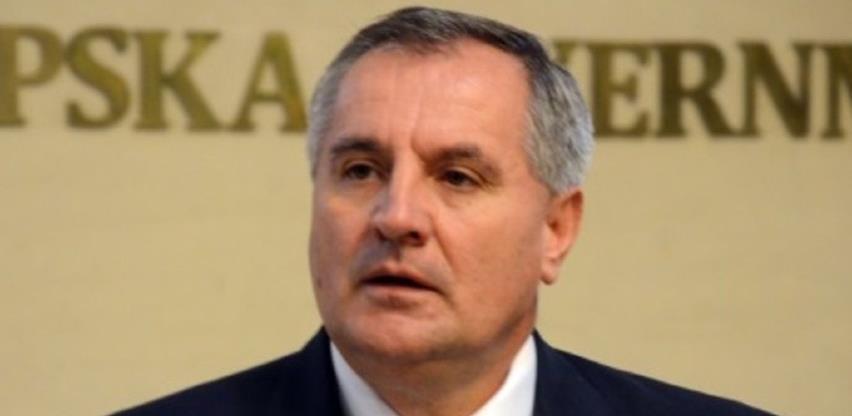 Članovi Vlade RS odriču se 50 odsto plate za Fond solidarnosti