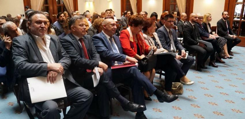 Potreban strateški pristup rješavanju kompletne reforme tržišta rada