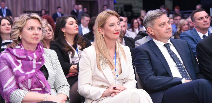 Mikrofinansijski sektor u BiH za 19 godina plasirao oko devet milijardi KM