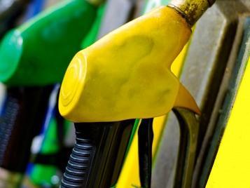 Barel košta upola manje nego prošle godine