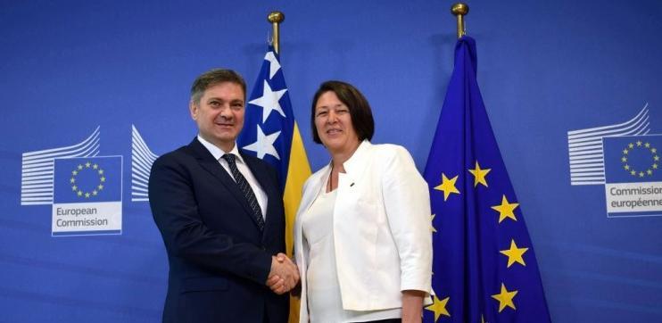 Zvizdić i Bulc: Saobraćajno povezivanje značajno za napredak regije