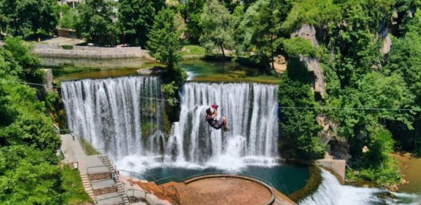 U turističkoj ponudi Jajca od sutra zip-line preko jednog od najljepših vodopada