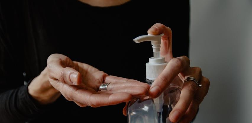Šteti li koži ruku česta upotreba dezinficijensa?