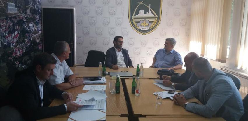 Potpisan Ugovor za realizaciju III faze izgradnje javne rasvjete u Semizovcu