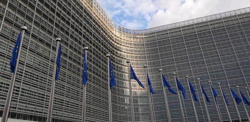 EK predlaže fleksibilnija pravila o državnim potporama za pomoć poduzećima