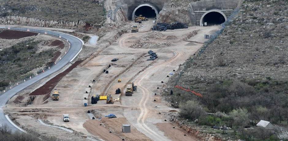 400 radnika iz Kine ipak stiže na gradilište autoceste u Crnoj Gori