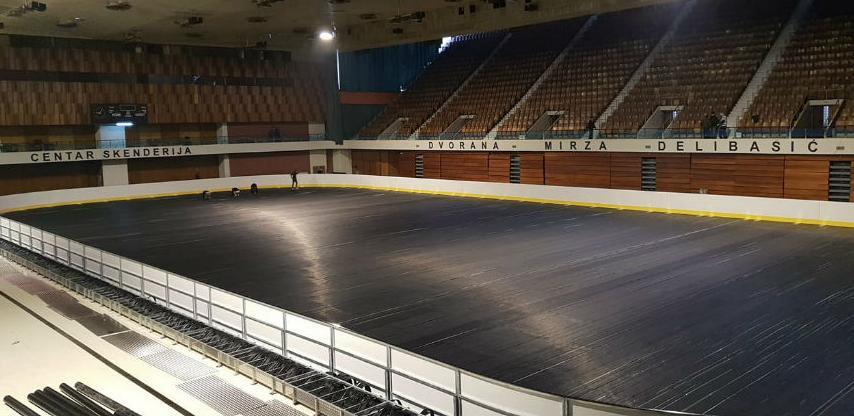 U toku postavljanje klizališta u Centru Skenderija