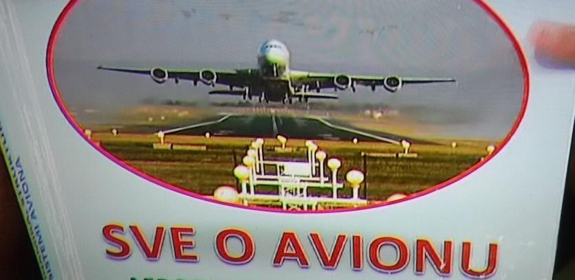 Direktor FUCZ pokazao interes i za avione: Nabavljao stručne knjige o avionima