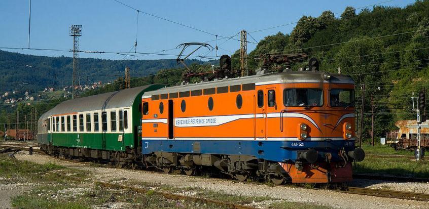 Trninić tvrdi da bi Željeznice RS-a bez restrukturiranja otišle u stečaj