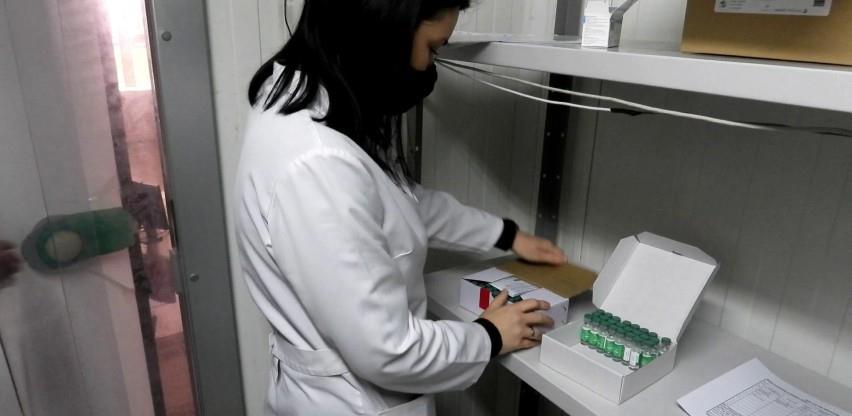 Prve količine vakcina protiv COVID-19 stigle u ZDK