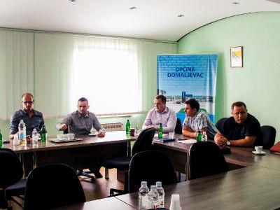 Počela rekonstrukcija ljetnog nasipa Domaljevac