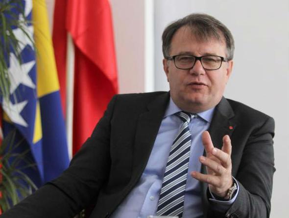 Vlada FBiH podnosi krivičnu prijavu protiv Nermina Nikšića