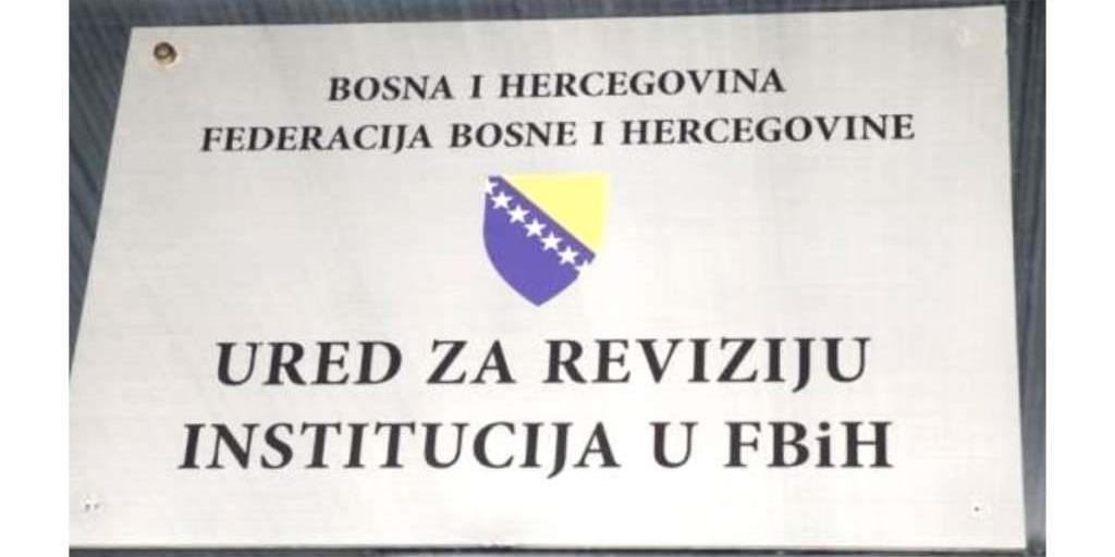 ured za reviziju