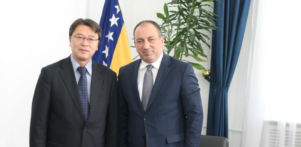 Japan želi da ulaže u konkretne projekte u BiH